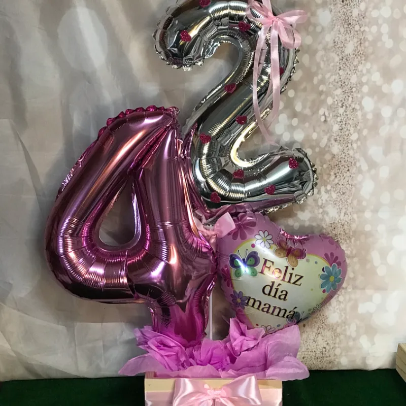 Caja con Globo de Corazón