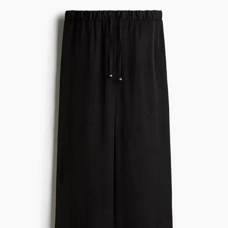 Pantaloneta negra larga ancha H&M