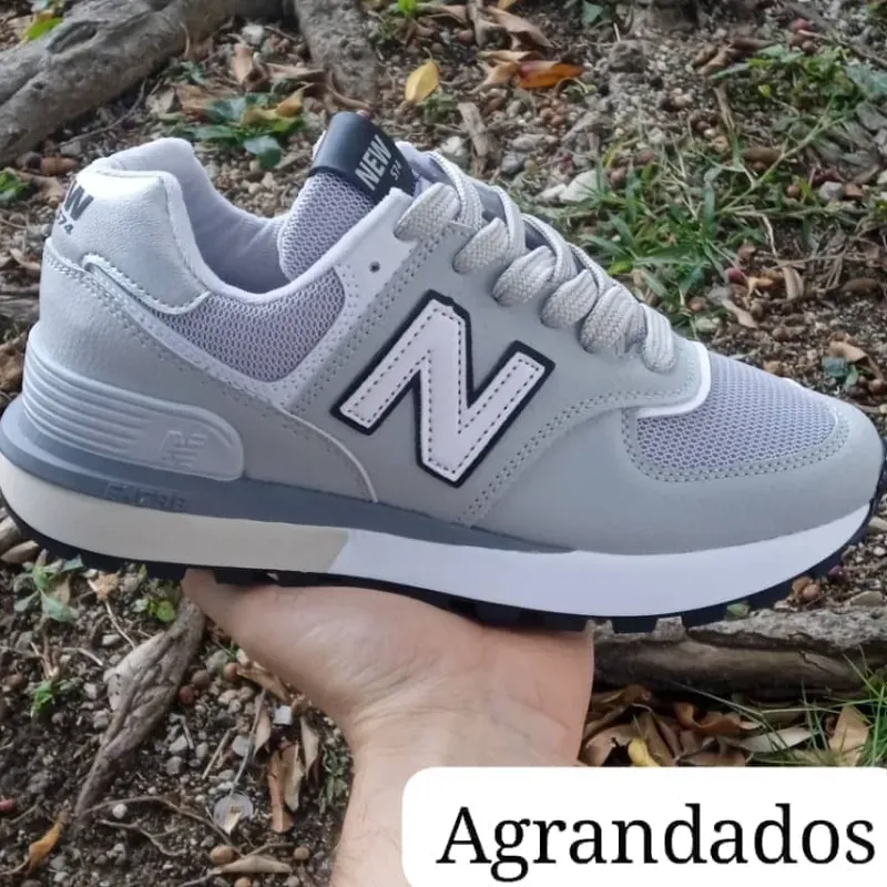 New Balance gris