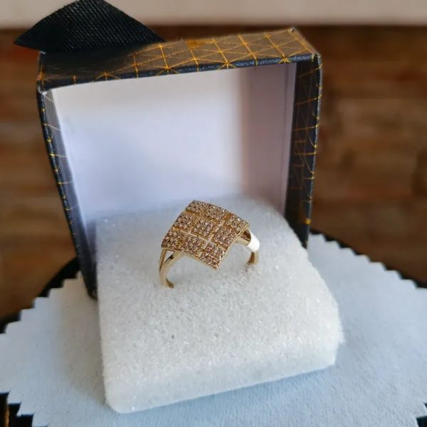 ANILLO