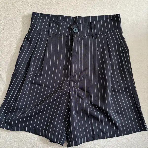 Short de líneas Shein
