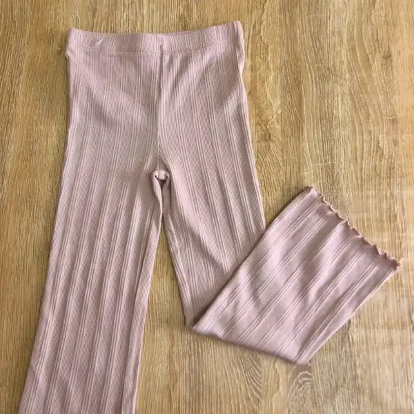 Leggins de canalé color rosa