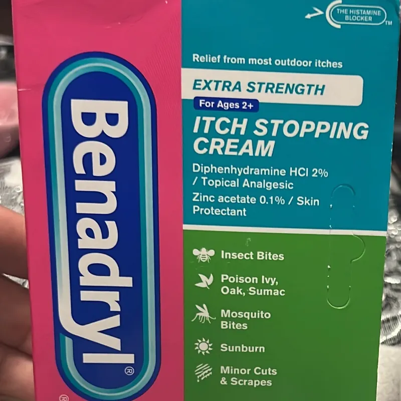 Benadrilina en pomada