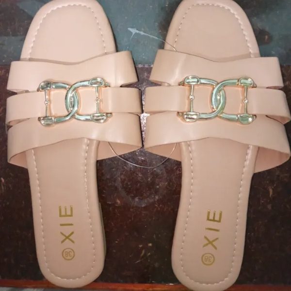 Sandalias