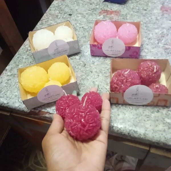 Juego de 3 esferas de rosas