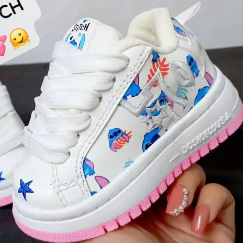 DOLCCE & GABANNA BLANCO STITCH detalles azules