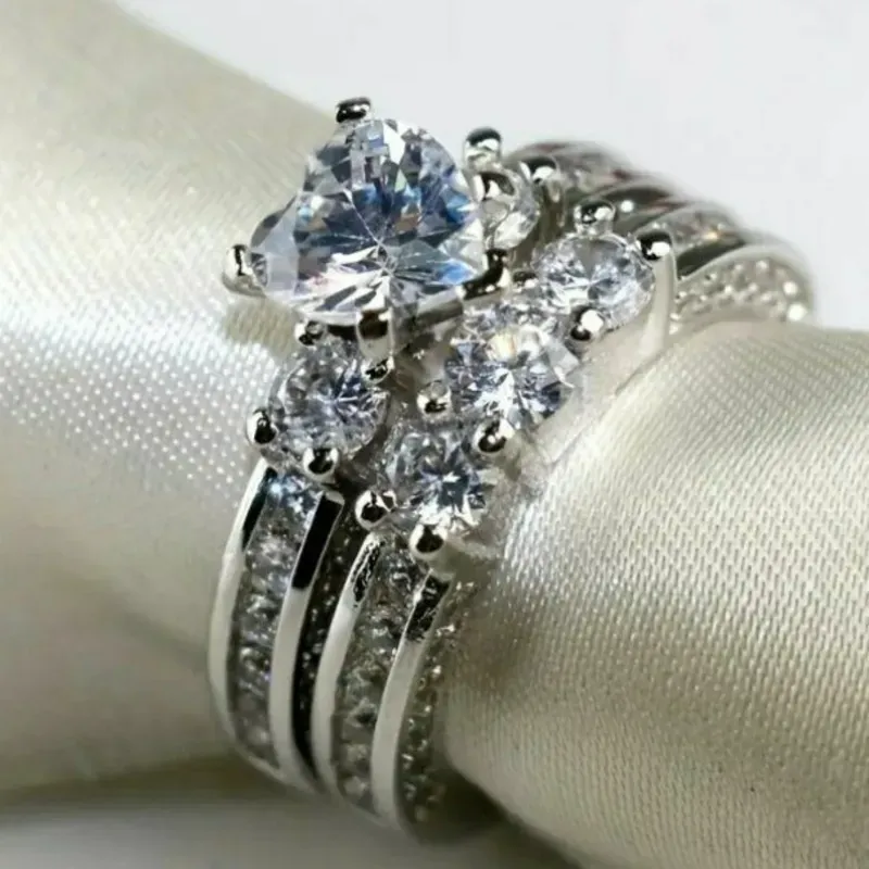 Pareja de anillos de acero inoxidable