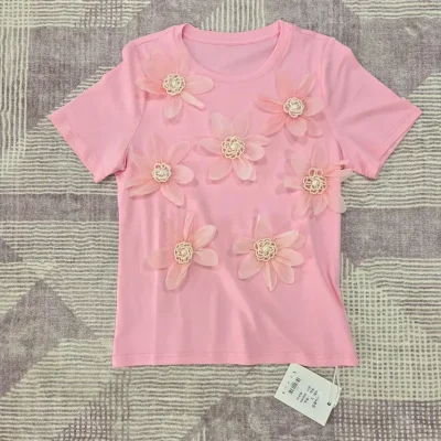 Pulover rosado de flores