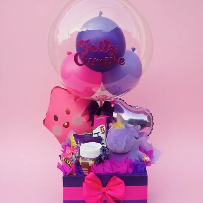 Caja con globos burbujas, peluche y confituras (femenina)