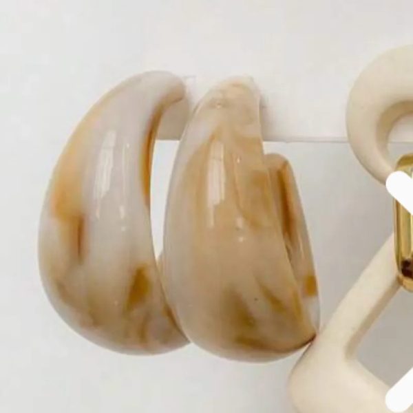Aretes