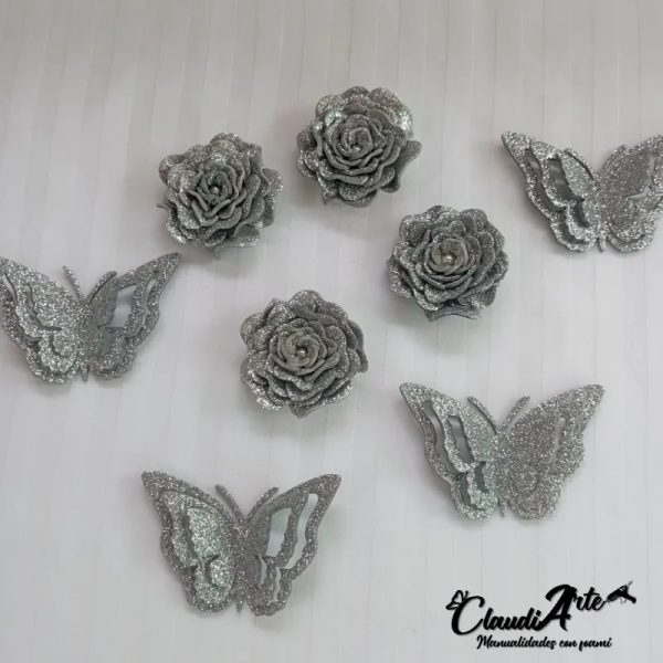 Cake topper