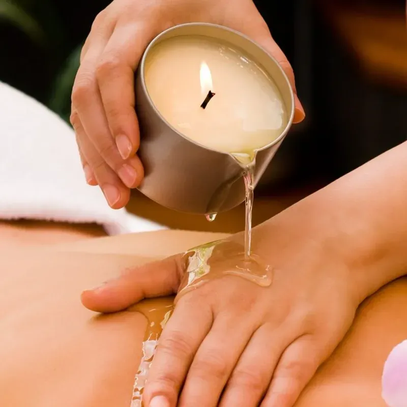 Masaje con velas aromáticas ( 60min )