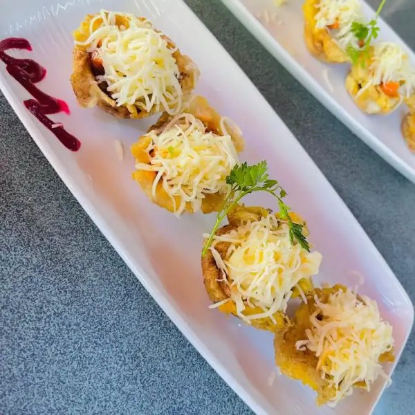 Chatinos rellenos con jamón y queso