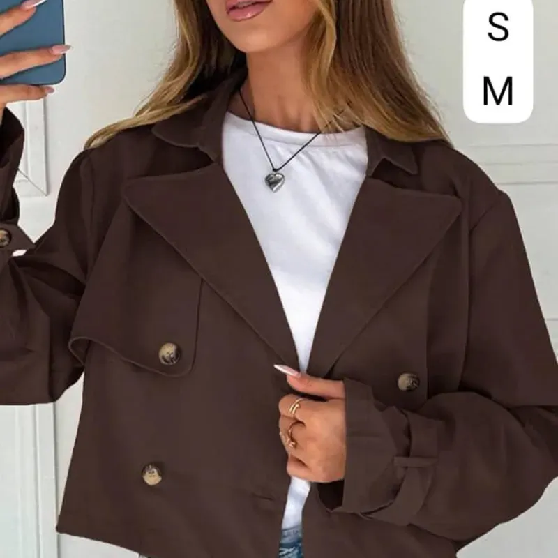  Chaqueta Doble Botonadura – Estilo casual con estructura