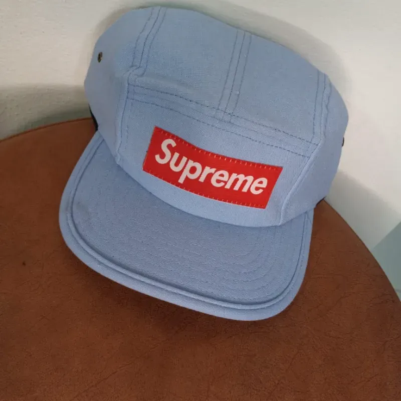 Gorra Supreme