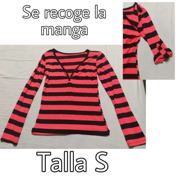 Enguatada naranja y negra de rayas.