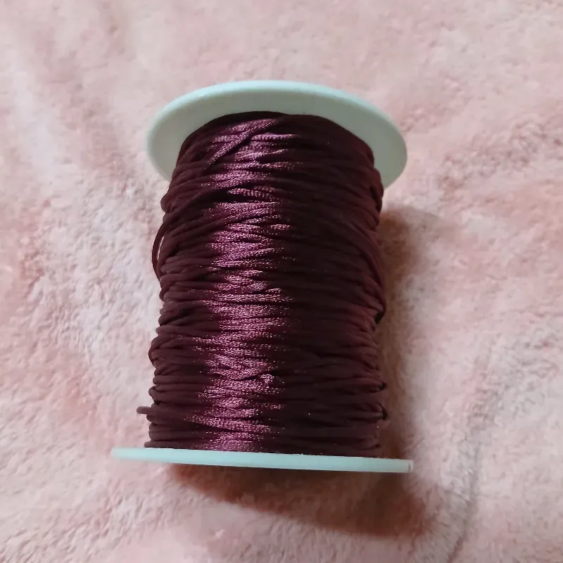 Hilo cola de rata rojo vino oscuro 1 mm