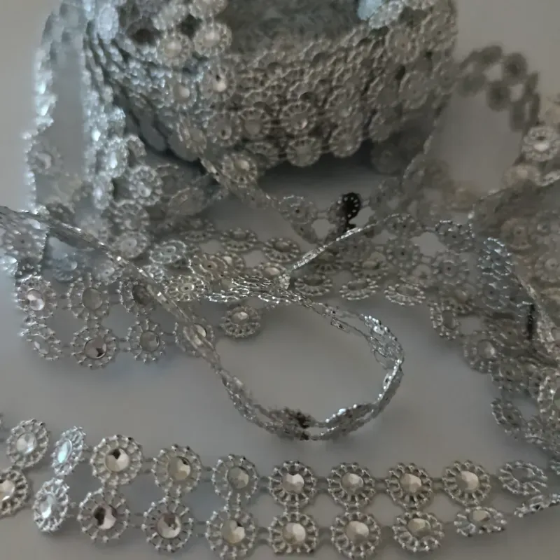 Cinta plateada de 2 cm de ancho