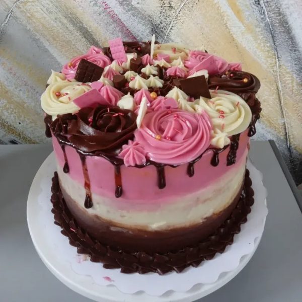Cake de crema pastelera tres sabores