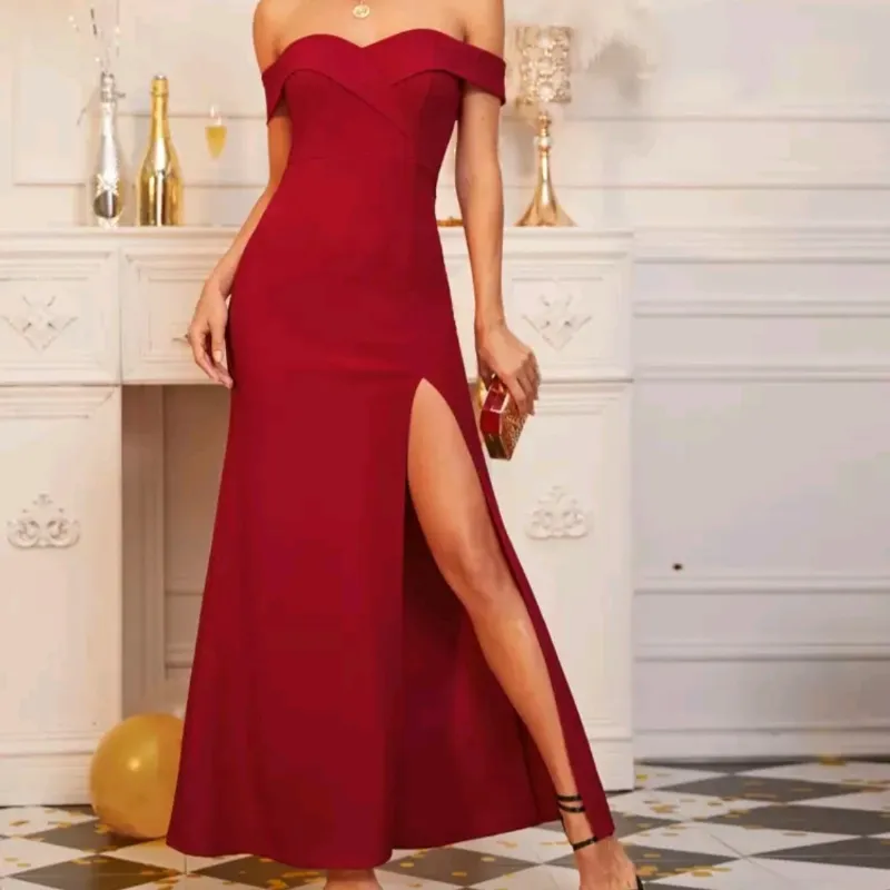 Vestido rojo tomate