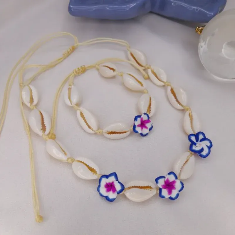 Conjunto de pulsera y collar