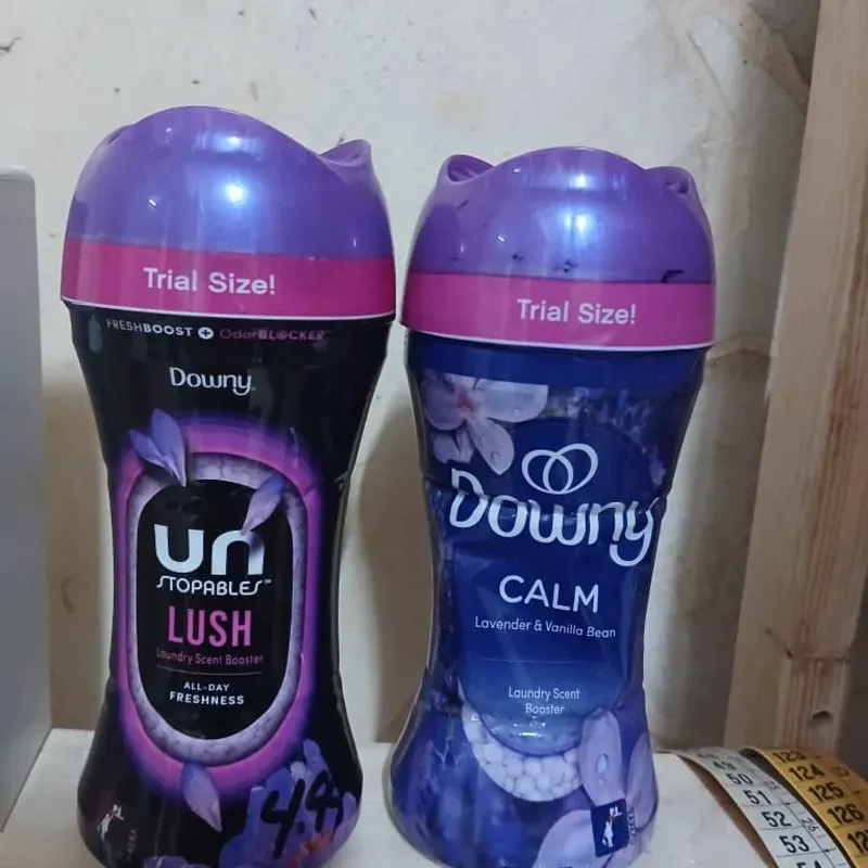 Downy 141g perlas perfumadas para ropas