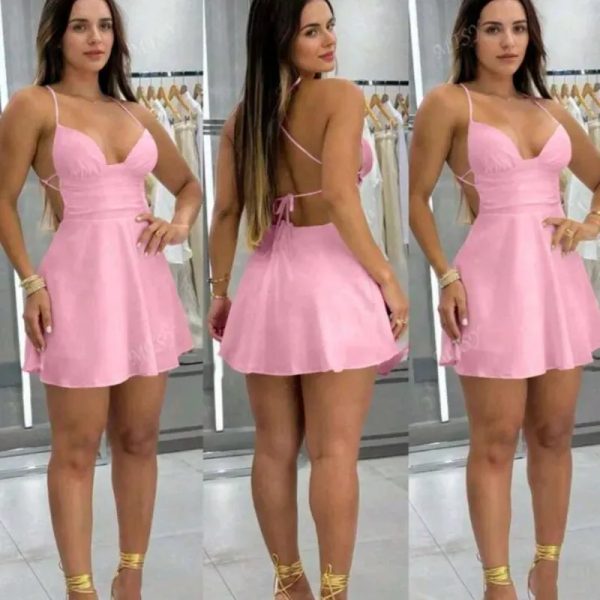 Vestido corto rosa espalda afuera