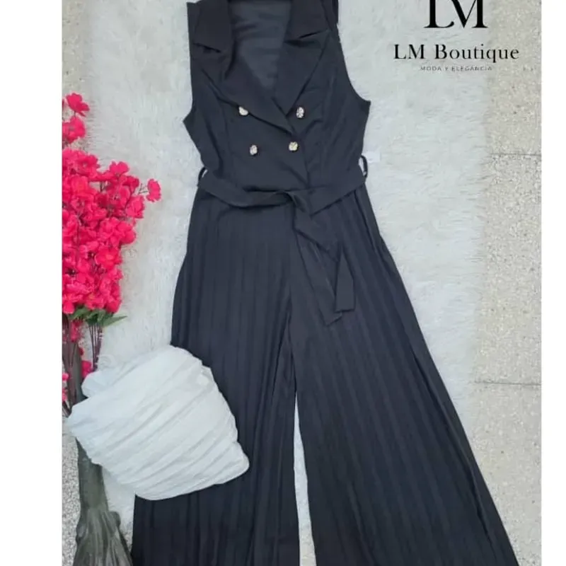 Enterizo elegante plisado