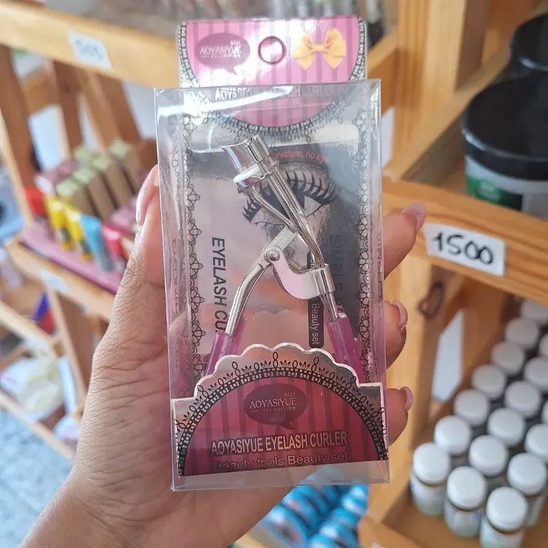 Enchinador de pestañas