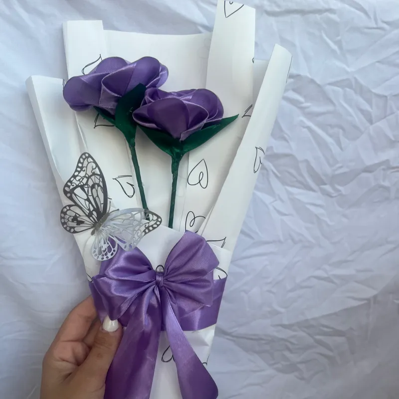 Ramo de 2 rosas eternas moradas