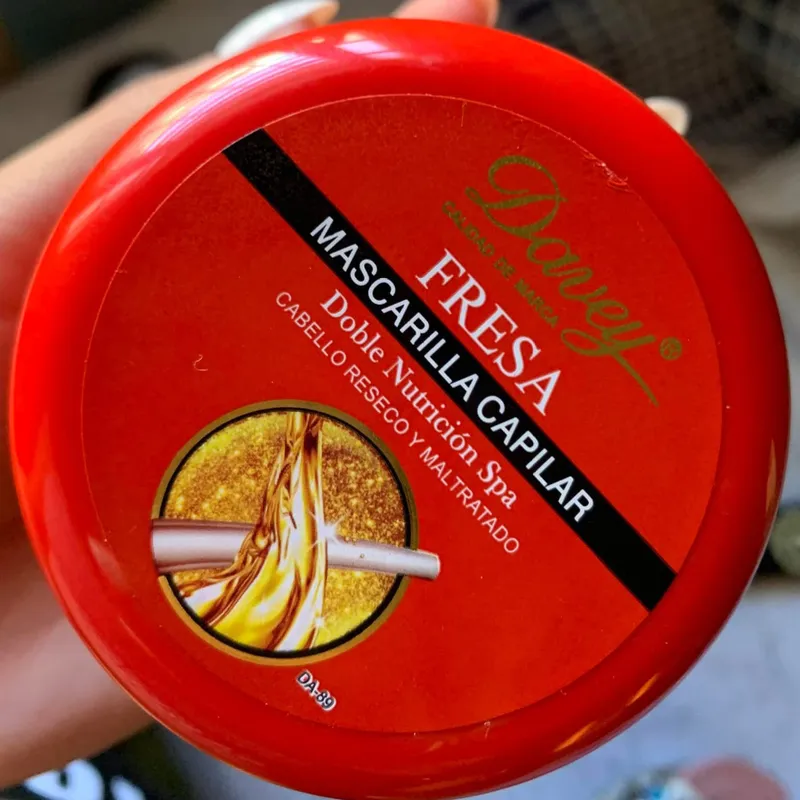 Mascarilla Capilar Davey . Fresa 
