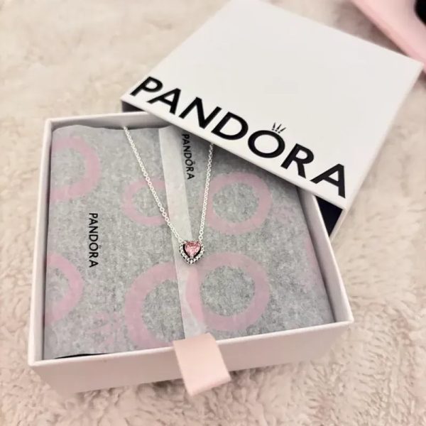 Cadena Pandora