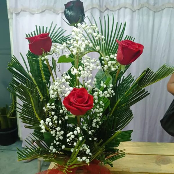 Arreglo de 4 flores