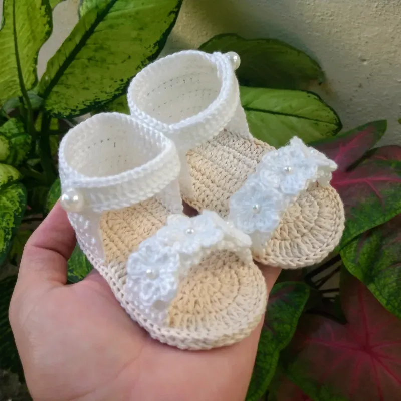 Modelo Rossi !!!.Sandalia tejida a crochet.✨