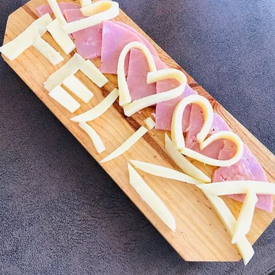 Entremés de Jamón Bravo y Queso gouda