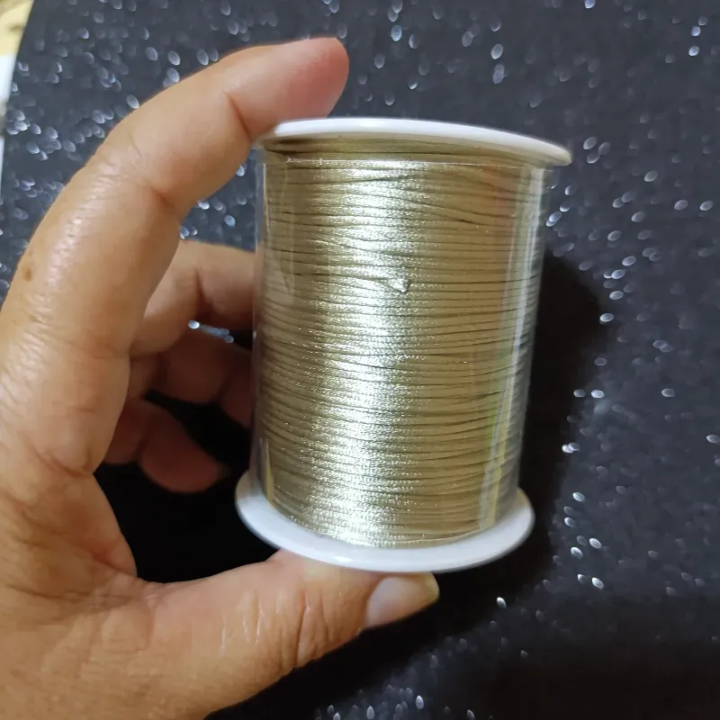 Hilo cola de rata gris 