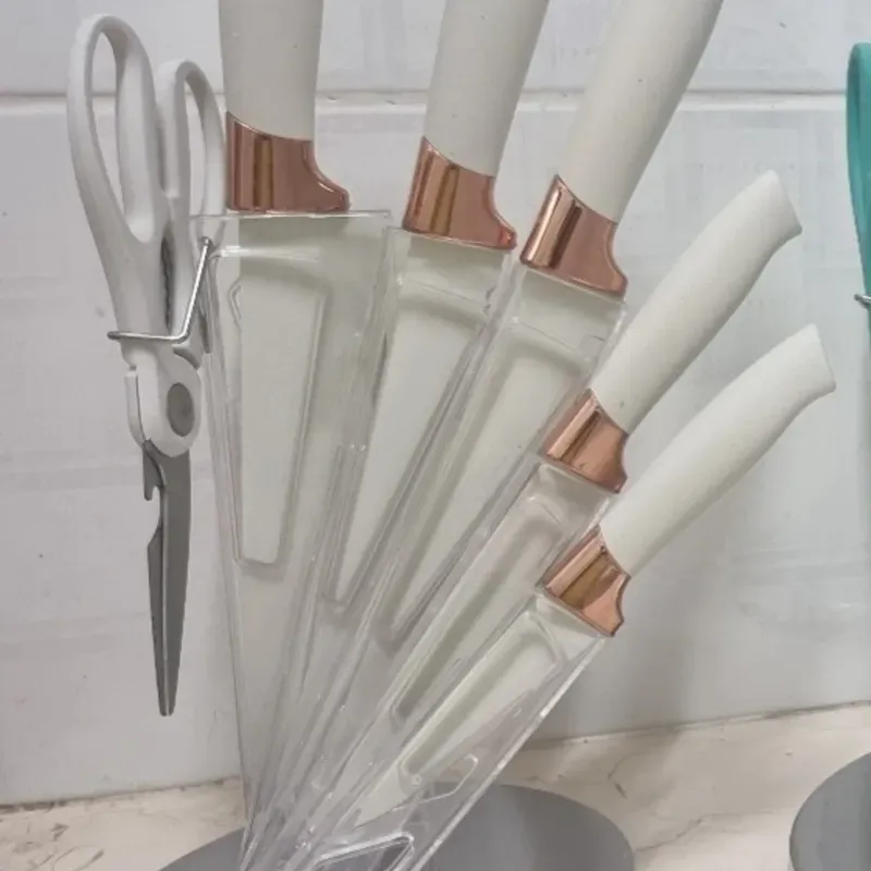 Juego de Cuchillo con Base