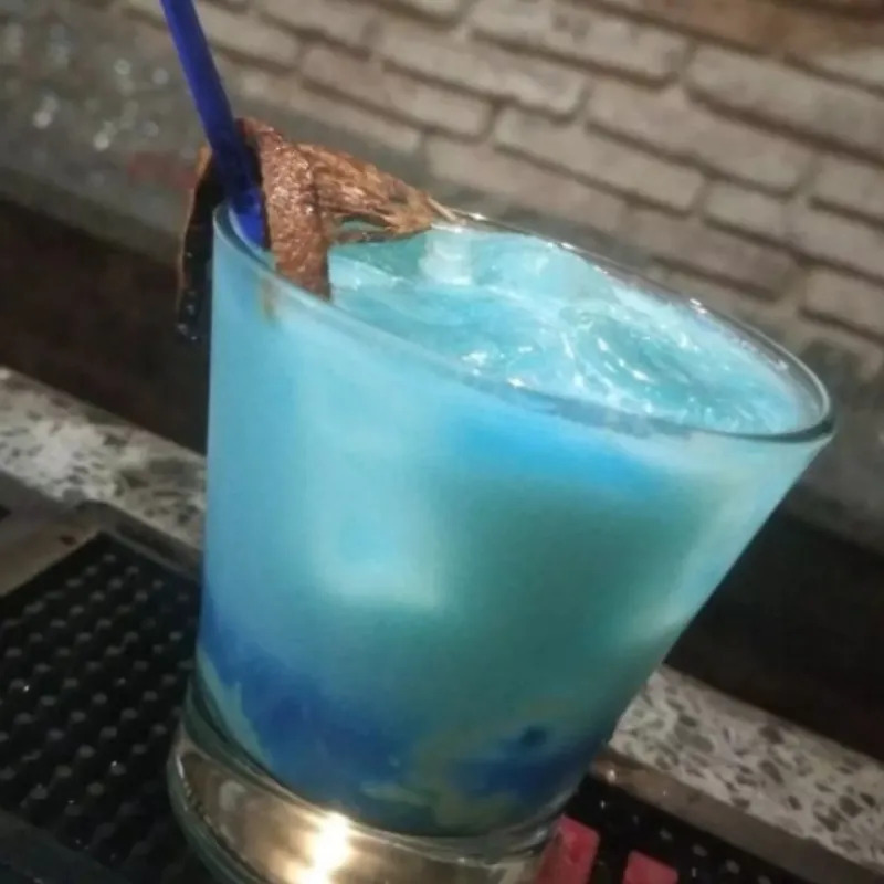 Baluande... Azul (trago de autor: Lisbet)