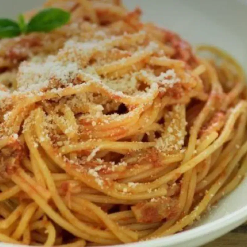 ESPAGUETIS DE ATUN Y QUESO GOUDA