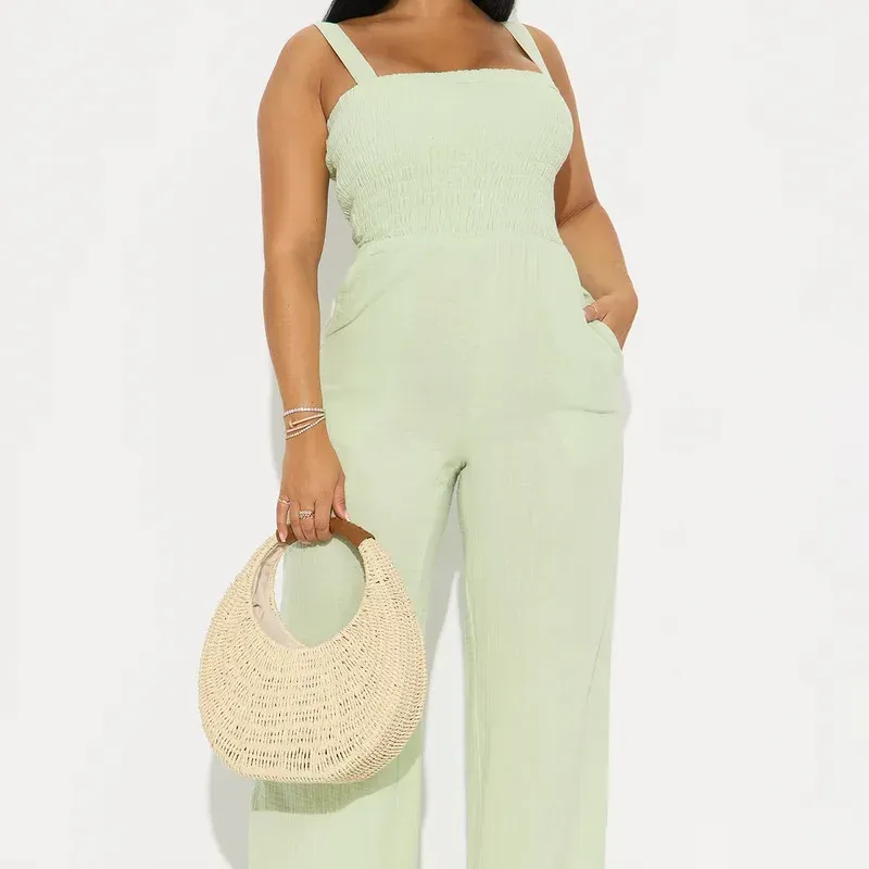 Mono enterizo verde claro