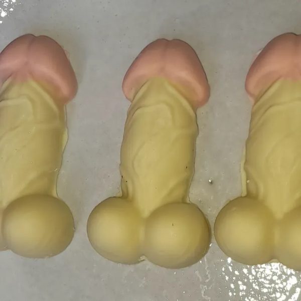 Pene bombon