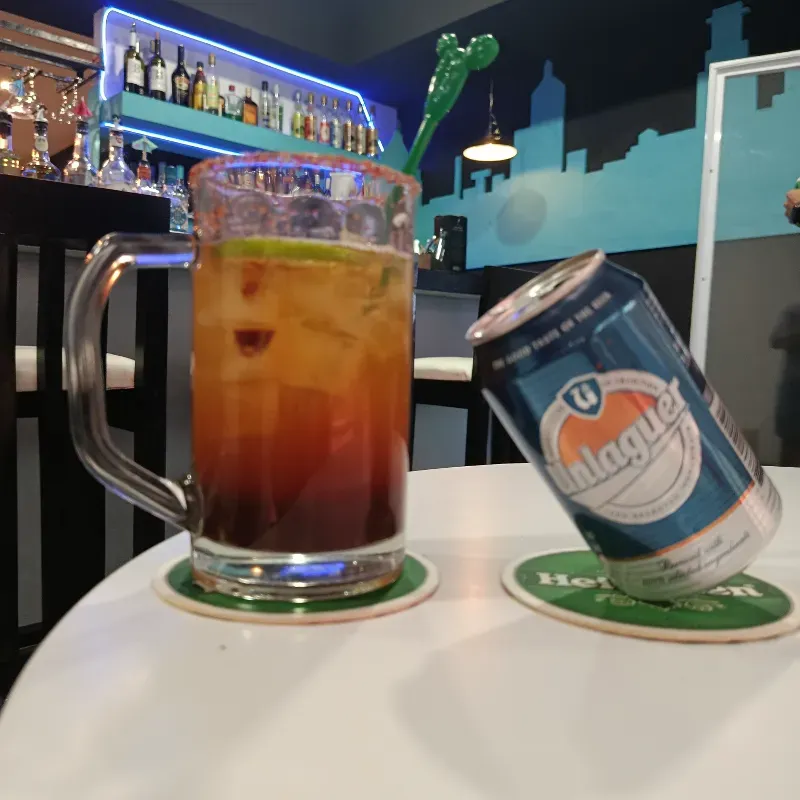 Servicio de Michelada