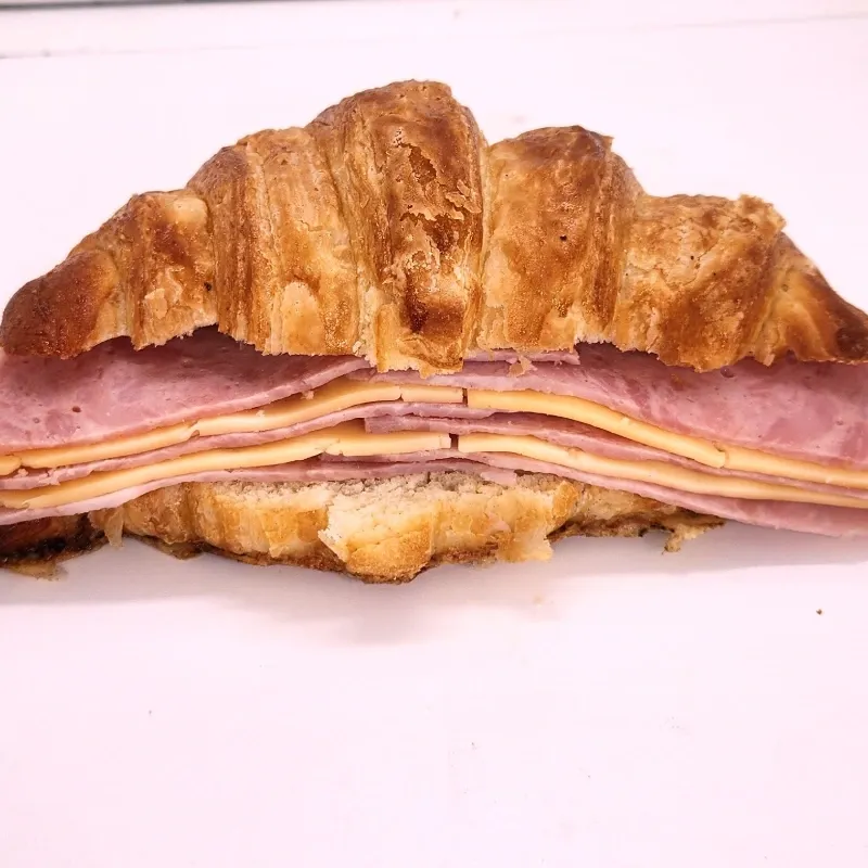 Croissant Jamón Y Queso