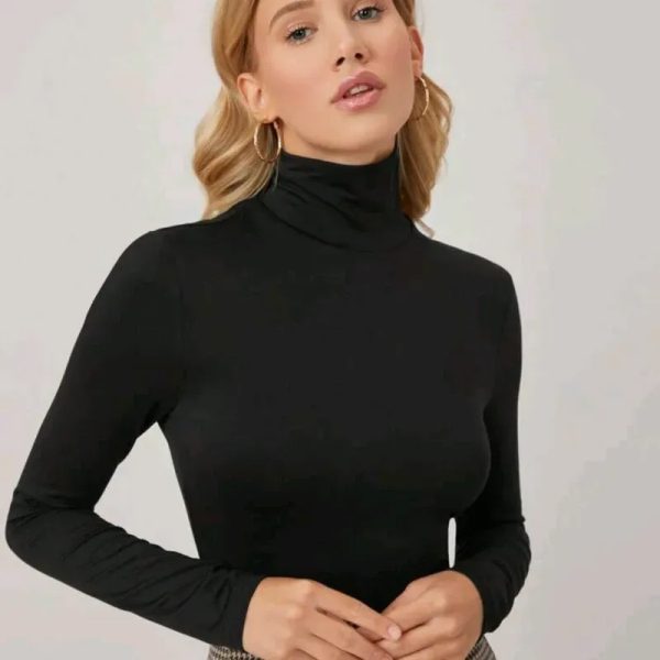 MUSERA Blusa de cuello alto/Negro