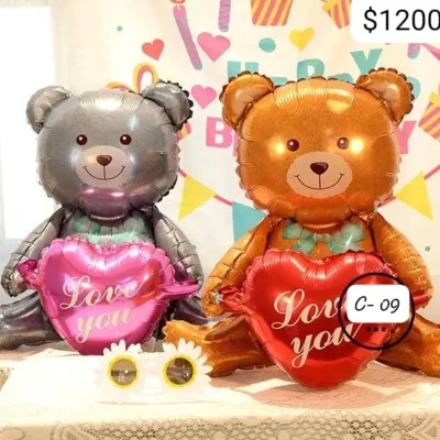 09 Oso Gris con corazón rosado