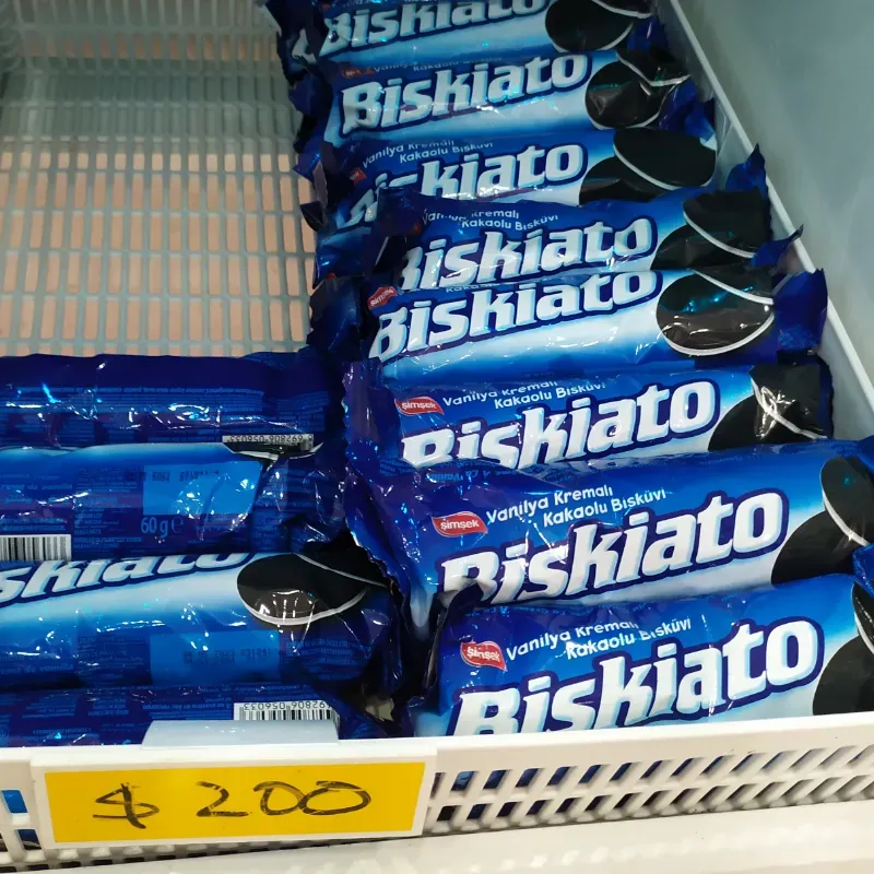 BISKIATO con Crema de Vainilla