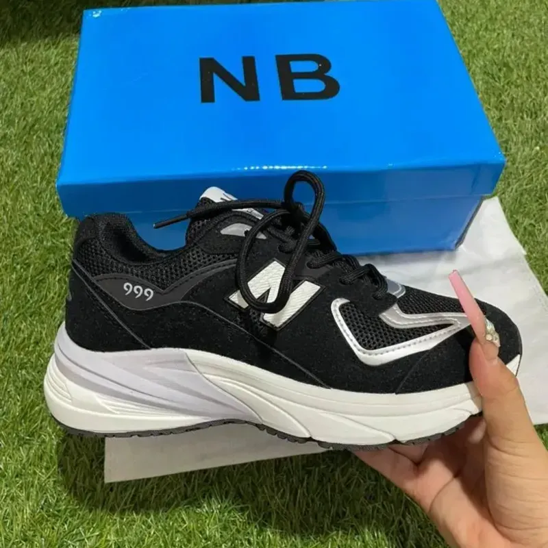 New balance 999