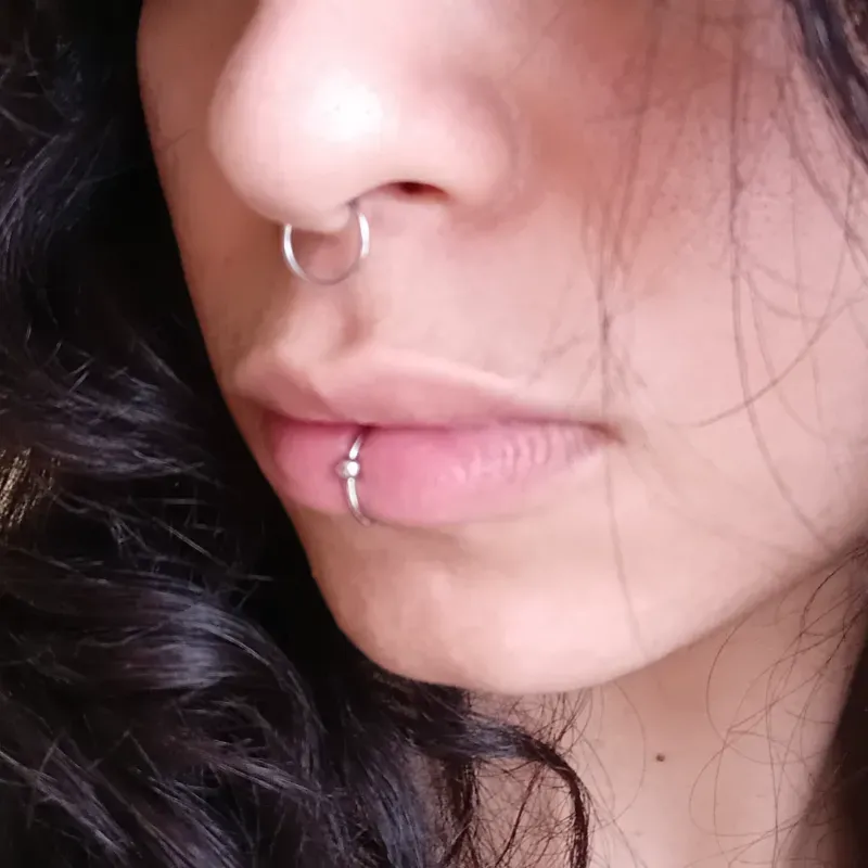 Piercing falso para el septum