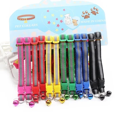 Collares de reflexión con cascabel para perros pequeños