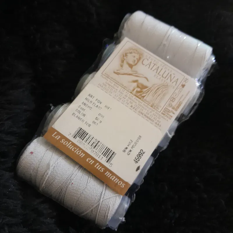 Hilo elástico de costura